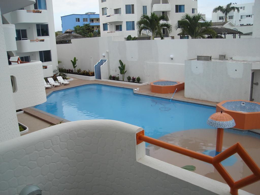Relax Playas De Tonsupa Apartment Esmeraldas Exterior photo